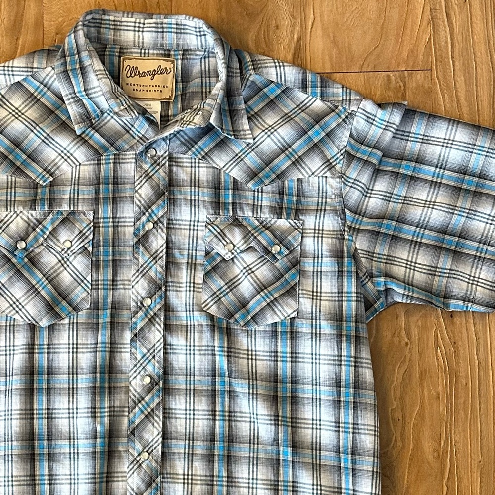**WRANGLER** vintage western button down SIZE LARGE